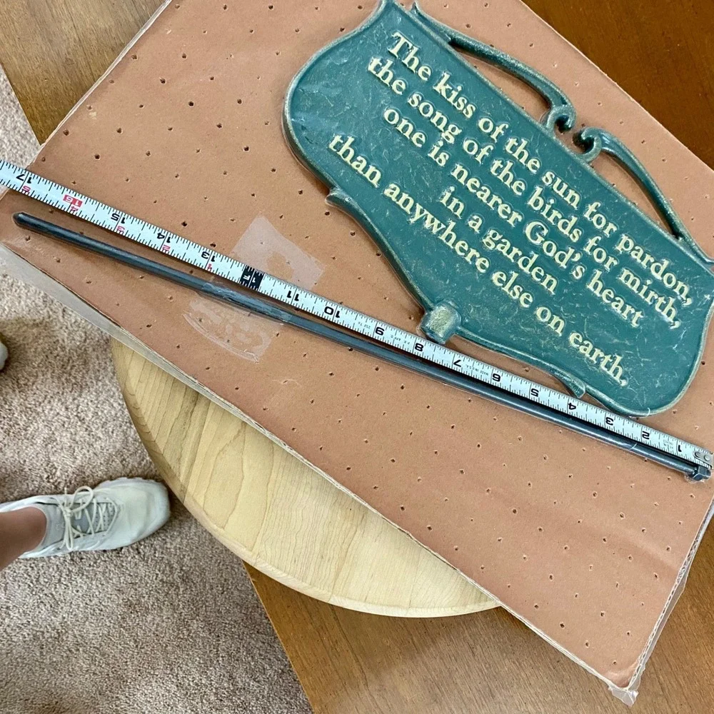 Vintage Whitehall Kiss of the Sun Garden Plaque Metal Sign Stake 81748 Verdigris